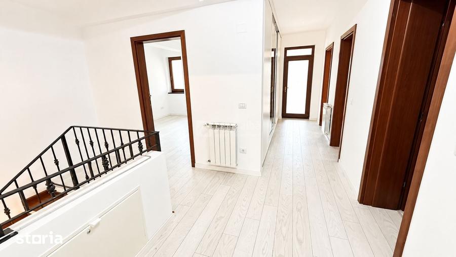 Casă cu 5 camere cu Teren 500 Mp în Valea Lupului