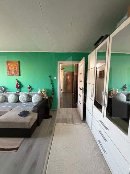 Apartament cu 3 camere decomandat, mobilat în 1 Mai