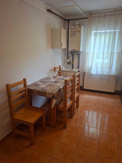 Apartament cu 2 camere semidecomandat în Dorobanților