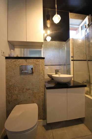 Apartament cu 3 camere semidecomandat, mobilat în Semicentral