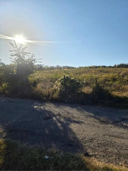 Teren de 13500 mp, în Valea Călugărească