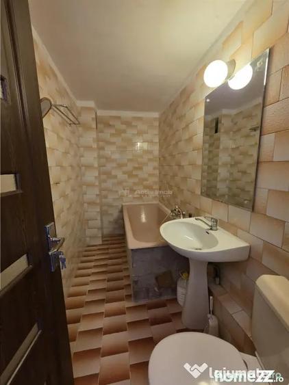 Apartament cu 2 camere decomandat în Sebastian