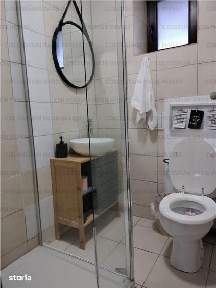 Casă cu 7 camere cu Teren 800 Mp în Bunloc