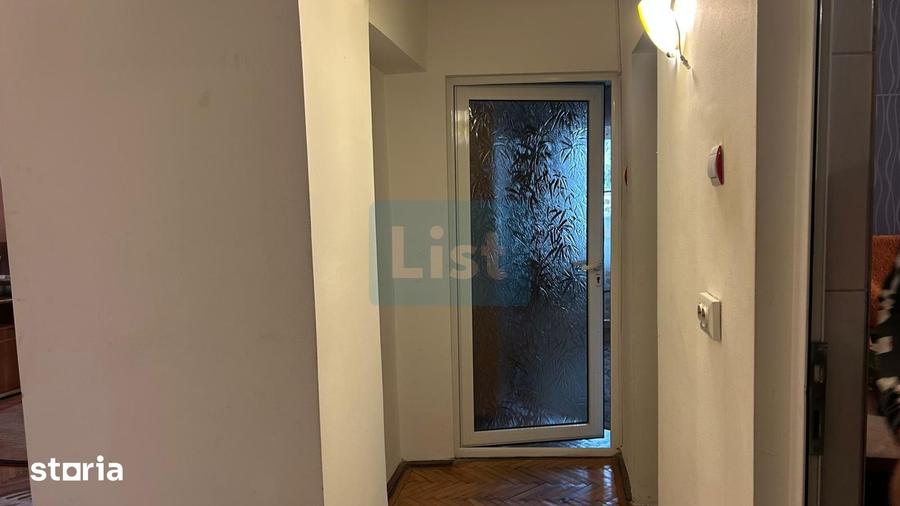 Apartament cu 4 camere decomandat în Ultracentral