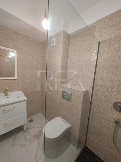 Apartament cu 4 camere semidecomandat în Sisești