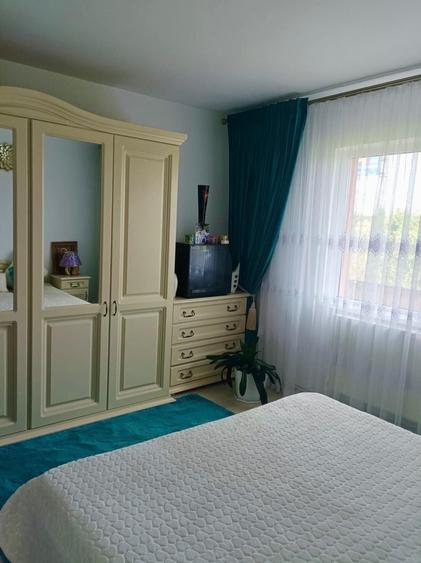 Casă cu 4 camere în Brehuiești
