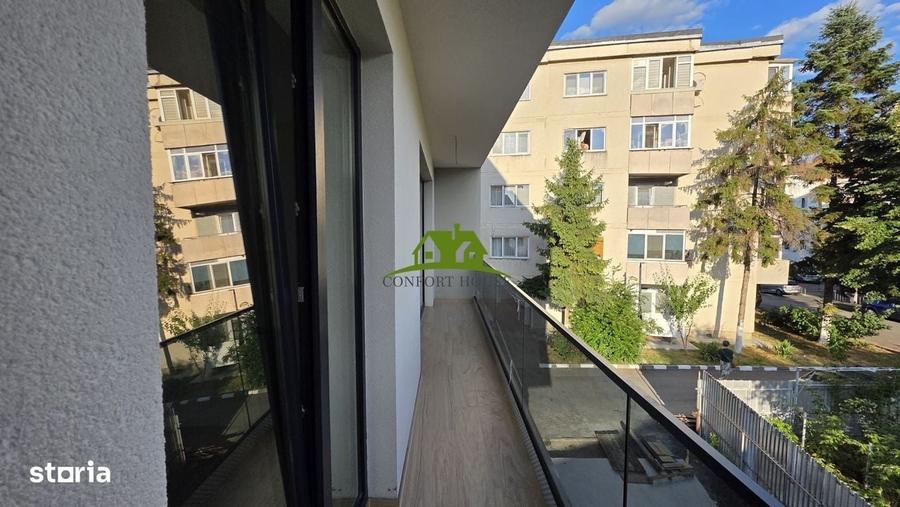 Apartament cu 3 camere decomandat în Traian