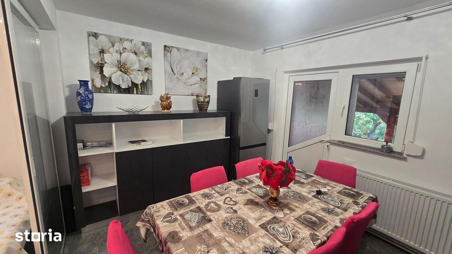 Casă cu 3 camere cu Teren 496 Mp în Tomești