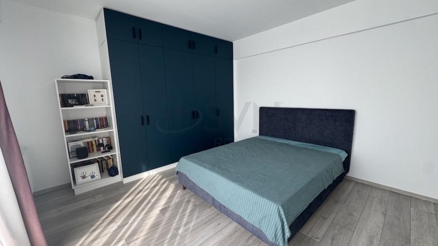Apartament cu 3 camere decomandat, mobilat în Sisești