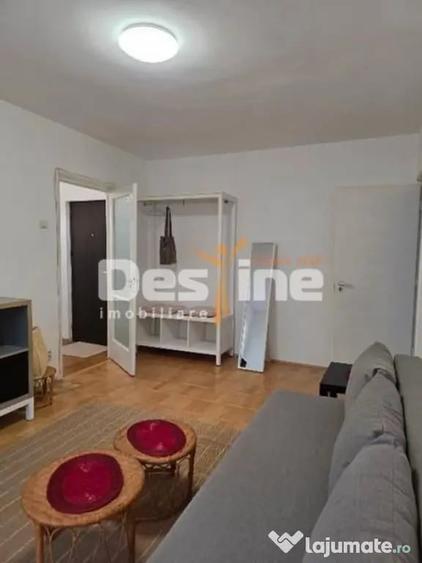 Apartament cu 2 camere semidecomandat în Vatra Luminoasă
