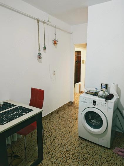 Garsonieră decomandată în Energiei