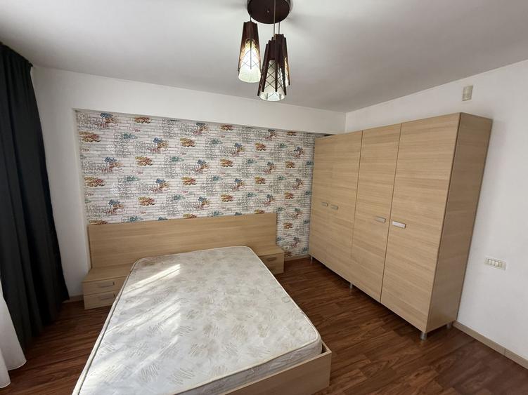Apartament cu 2 camere decomandat, mobilat în Tomis Nord
