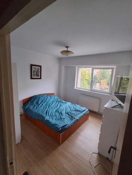 Apartament cu 2 camere semidecomandat în Titan