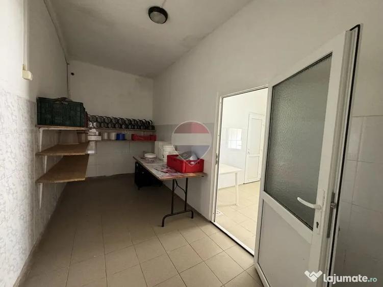 Casă cu 5 camere cu Teren 738 Mp în Șmig