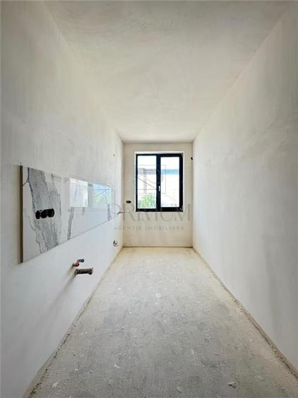 Apartament cu 2 camere semidecomandat în Giroc
