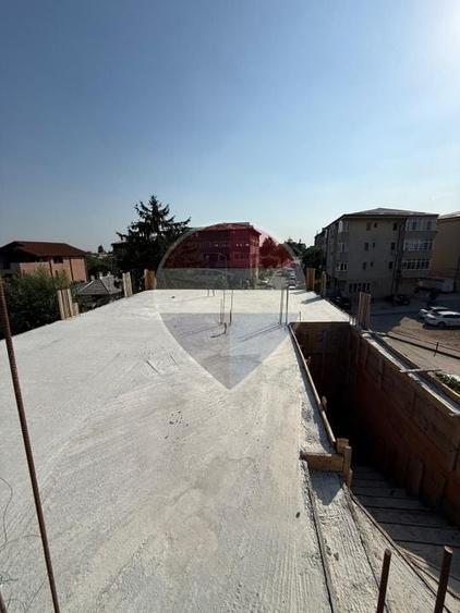 Duplex cu 3 camere cu Teren 90 Mp în Central