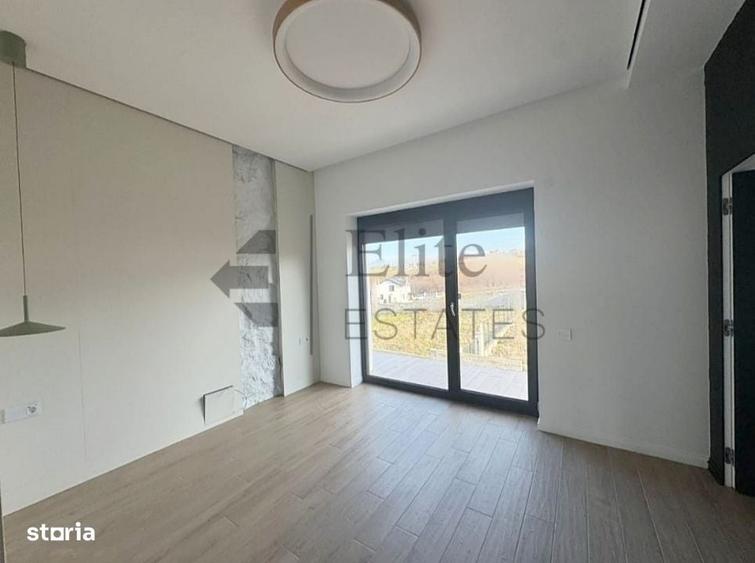 Casă cu 4 camere în Dealuri Oradea