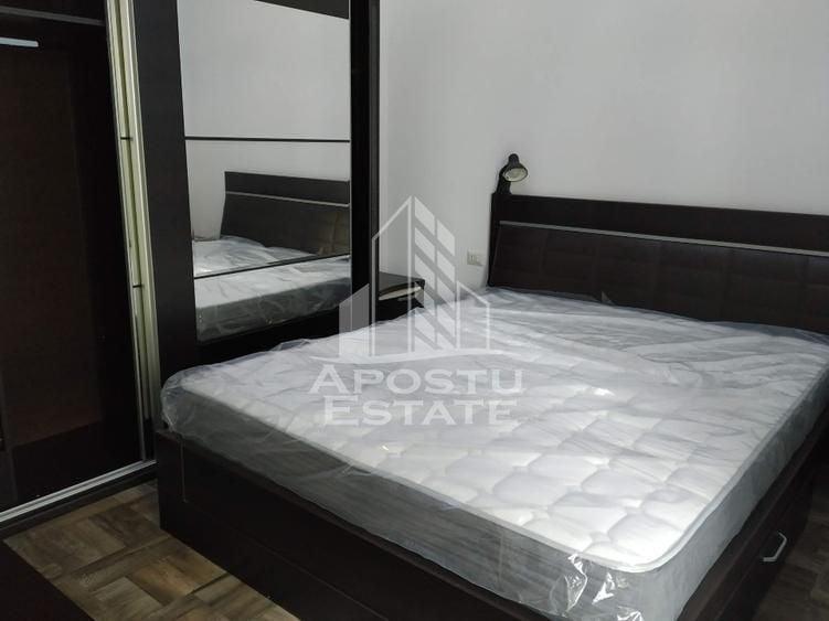 Apartament cu 2 camere semidecomandat, mobilat în Dumbrăvița
