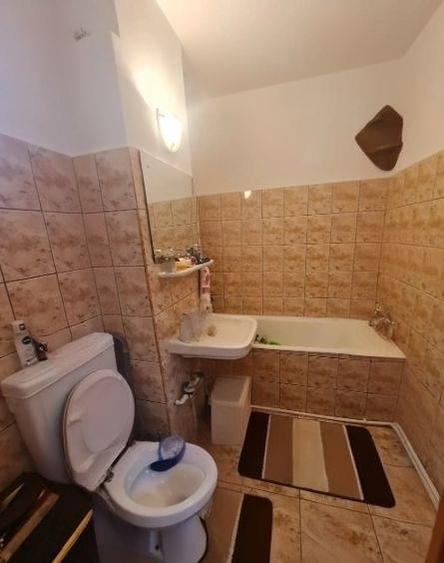 Apartament cu 2 camere decomandat în Obor