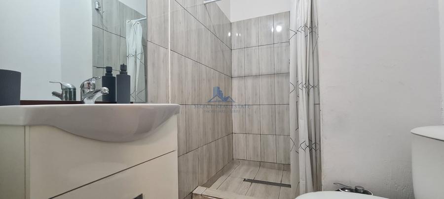 Casă cu 2 camere cu Canalizare în Lazaret
