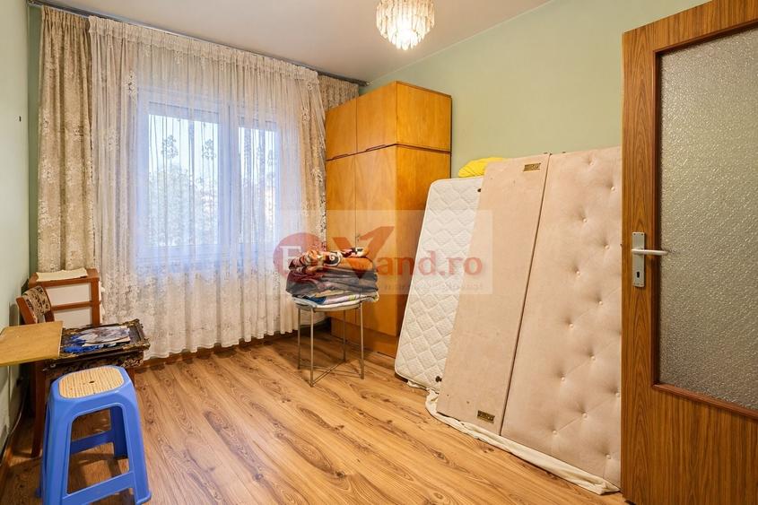 Apartament cu 2 camere decomandat în Micro 19