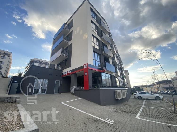 Apartament cu 3 camere semidecomandat în Florești