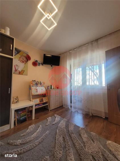 Apartament cu 3 camere, mobilat în Tomis Nord