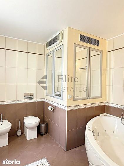 Apartament cu 4 camere în Orașul Nou