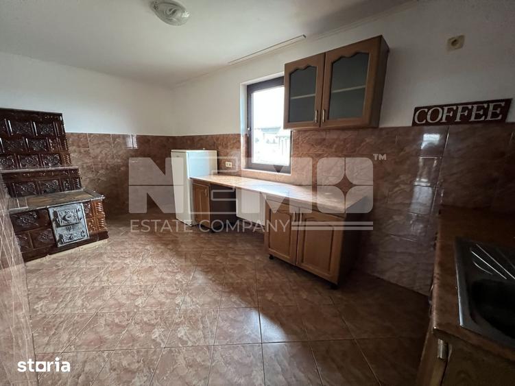 Casă cu 5 camere cu Teren 1600 Mp în Rădăuți