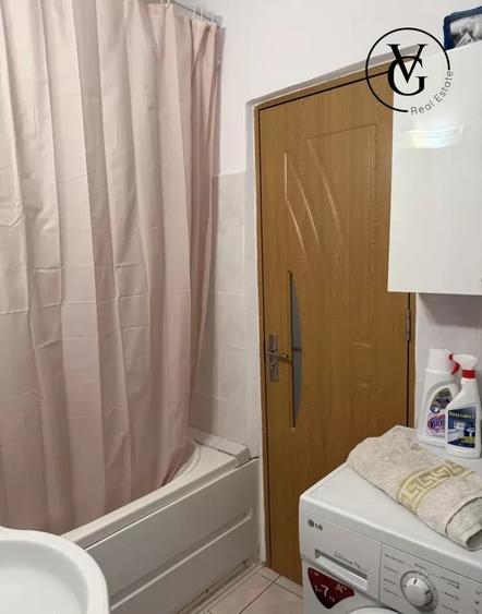 Apartament cu 4 camere decomandat în Inel II