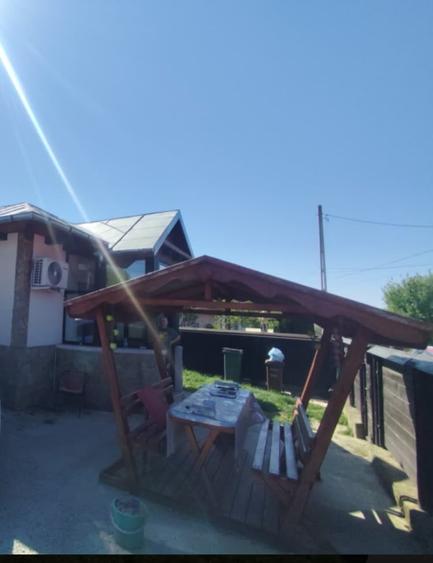Casă individuală cu 3 camere cu Canalizare în Lunca Cetățuii