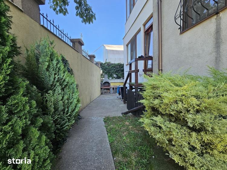 Apartament cu 2 camere în Carrefour
