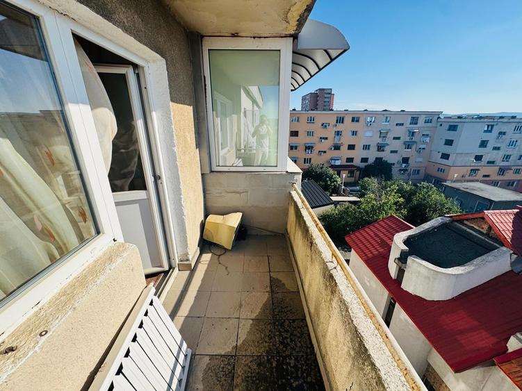 Apartament cu 3 camere decomandat în Kiseleff