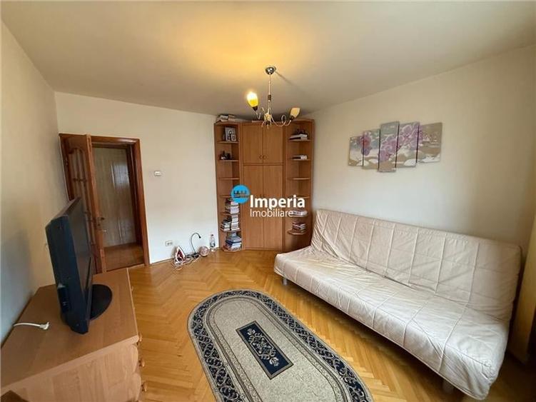 Apartament cu 3 camere decomandat, mobilat în Zimbru