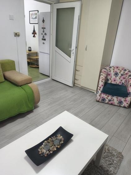 Garsonieră decomandată în Exterior Vest