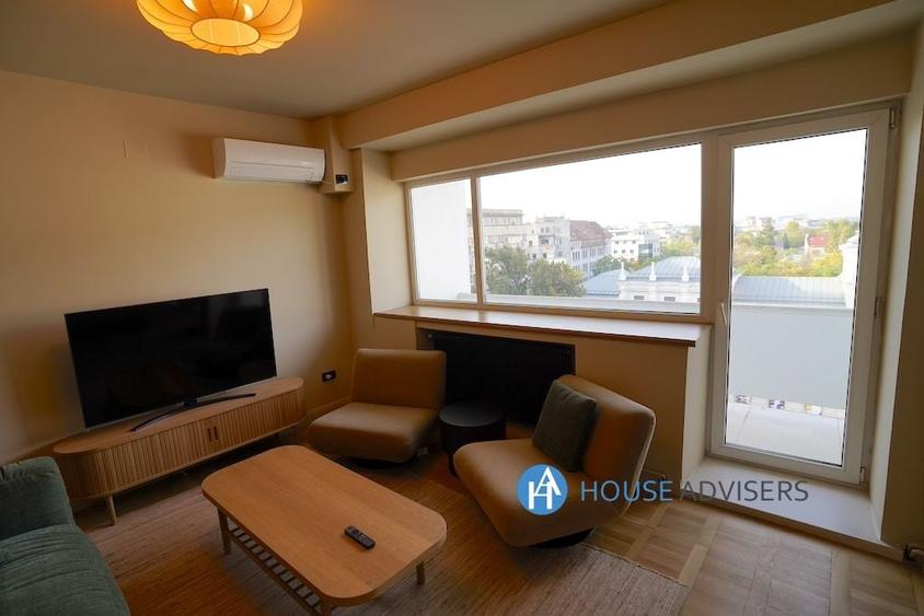 Apartament cu 3 camere, mobilat în Victoriei