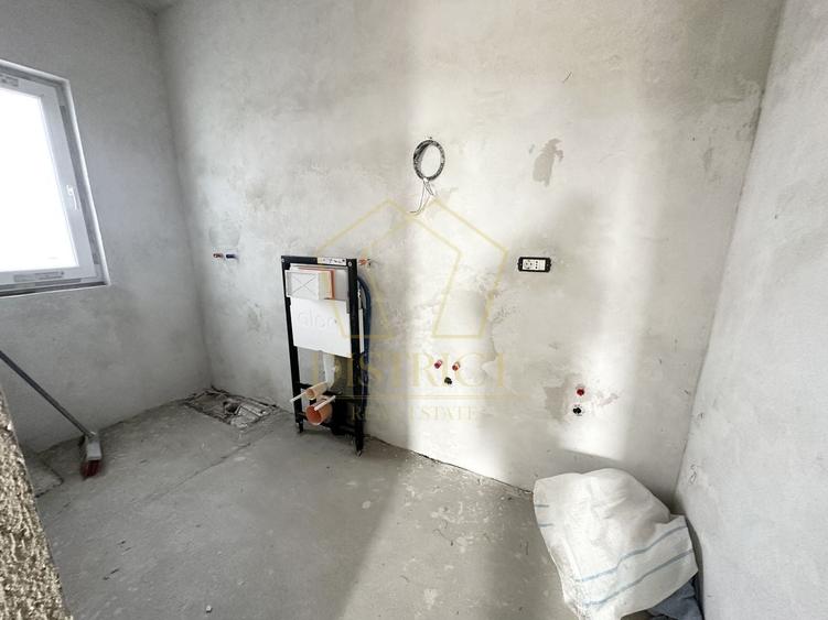 Duplex cu 4 camere cu Canalizare în Giroc