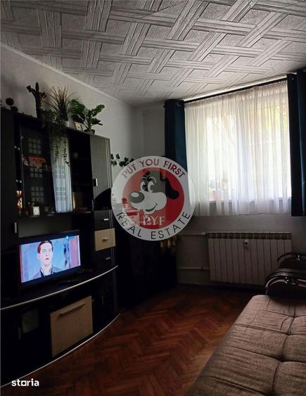 Garsonieră decomandată în Tei