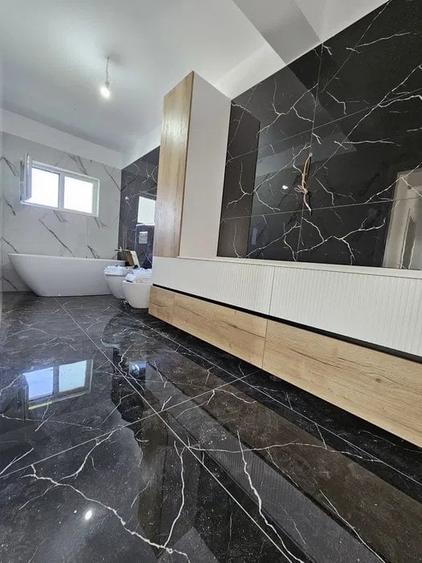 Duplex cu 4 camere cu Canalizare în Popas Păcurari