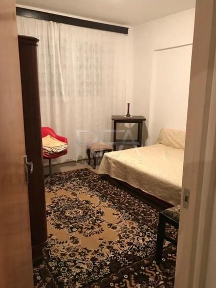 Apartament cu 3 camere decomandat, mobilat în Colentina