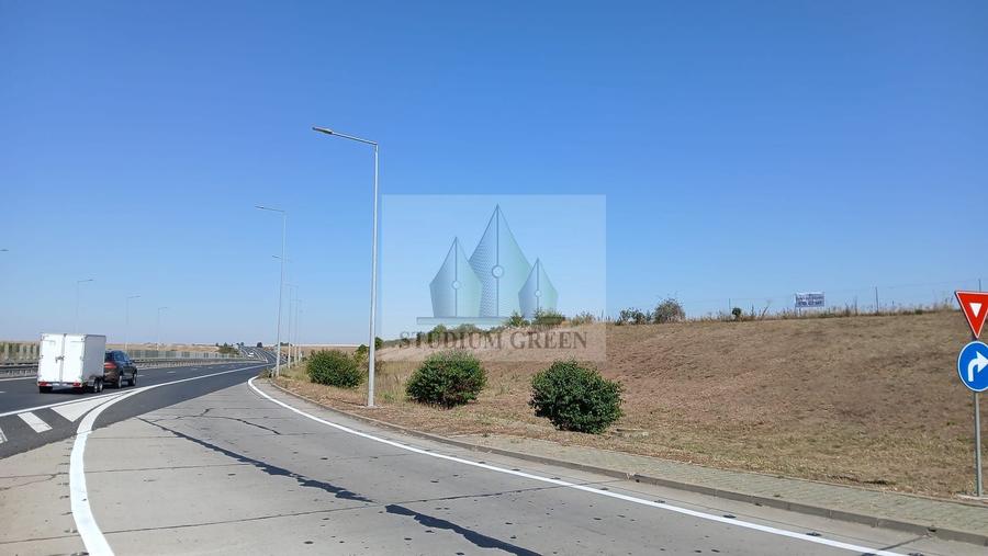 Teren Construcții intravilan de 350000 mp, în Giarmata