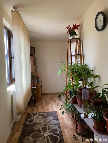 Casă individuală cu 4 camere cu Teren 725 Mp în Pietroasele