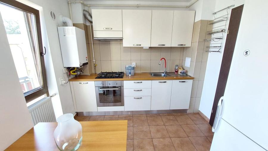 Apartament cu 2 camere decomandat, mobilat în Ultracentral