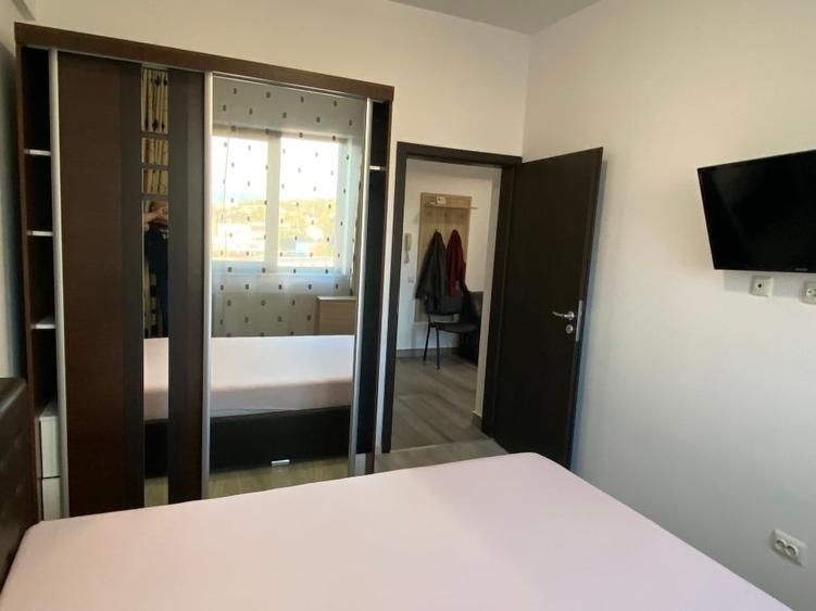 Apartament cu 2 camere decomandat, mobilat în Moara de foc