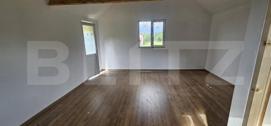 Teren Construcții extravilan de 1281 mp, în Căprioara