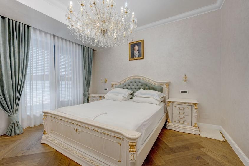 Apartament cu 3 camere decomandat, mobilat în Politehnica
