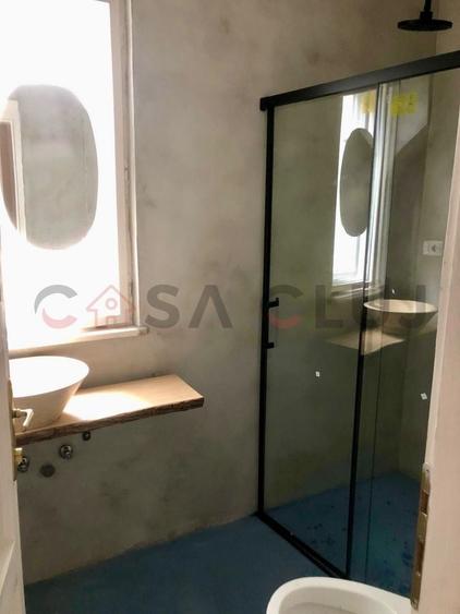 Apartament cu 3 camere decomandat, mobilat în Ultracentral