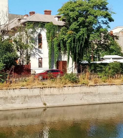 Casă cu 1 camere cu Teren 40 Mp în Ultracentral