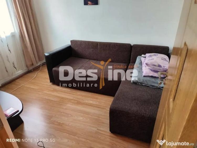 Casă cu 5 camere cu Teren 200 Mp în Sud