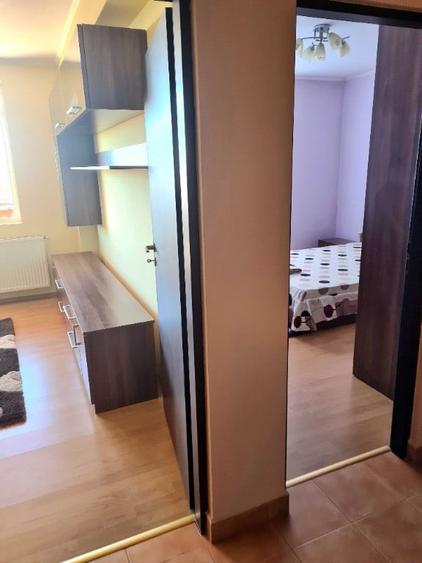 Inchiriez apartament cu doua camere in zona Lujerului - 4